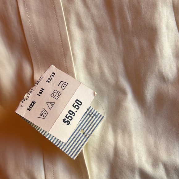 Tommy Hilfiger NWT ‘Ithica’  cream long sleeved 1 pocket dress shirt 16 32-33 L - Picture 4 of 4